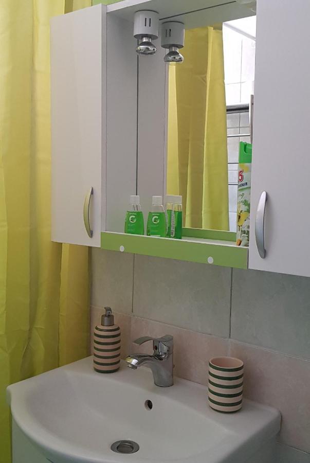 Green Apartman Târgu-Mureş Extérieur photo