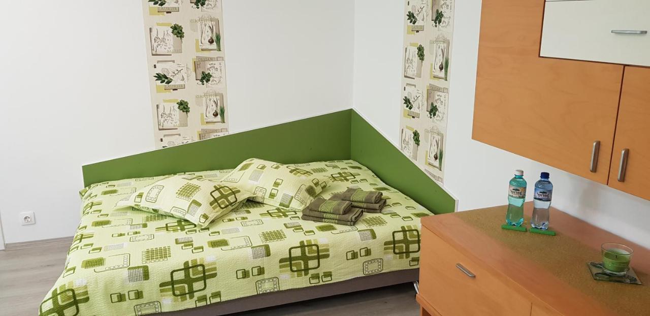 Green Apartman Târgu-Mureş Extérieur photo
